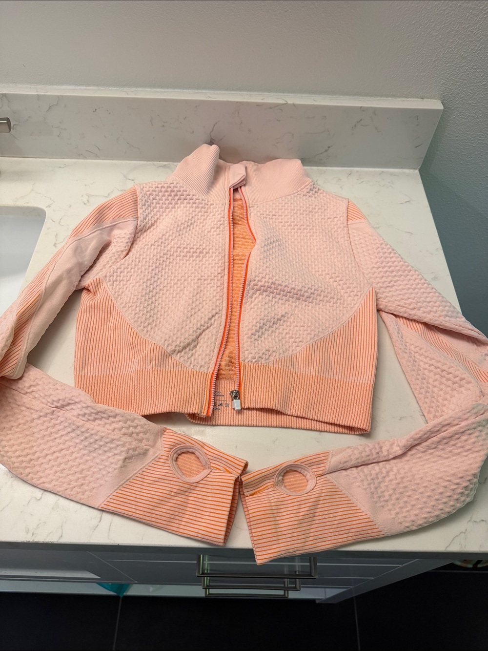 Cropped Textured Zip-Front Jacket - Peach Pink